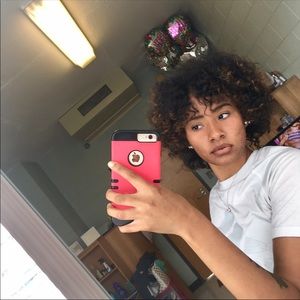 Meet your Posher, Leah